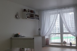 Продаю студию с ремонтом на 3 этаже по ул. Генерала Глазунова д.3